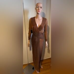 JLuxlabel Gold Karissa Plunge Maxi Dress – Brand New, Size Small